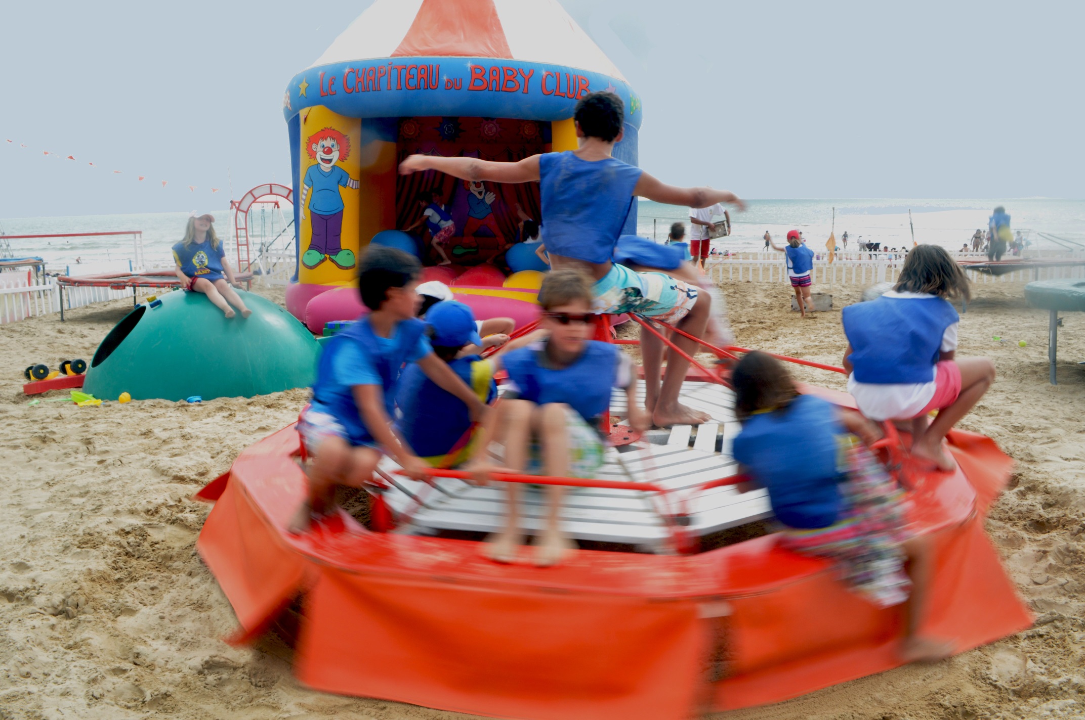 Image Club de Plage Mickey Goelands Saint Jean de Monts